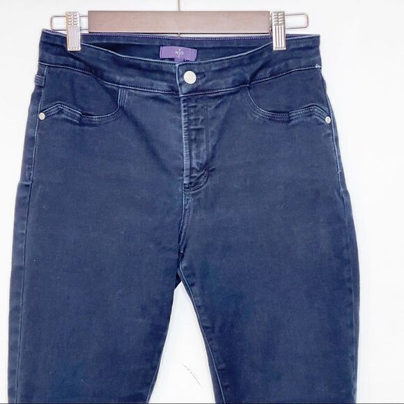 NYDJ Dark Wash Skinny Jean Size 6 27" - Picture 3 of 8